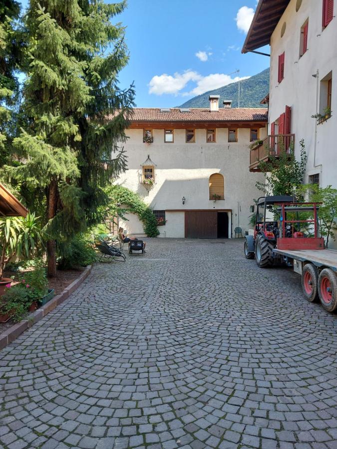 Ansitz Von Wohlgemuth Apartment Salorno Exterior photo
